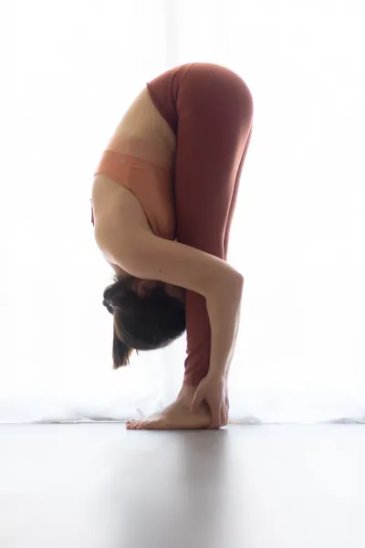 Yoga Traditionnel au studio chandrananda situé proche de Saint André de Cubzac